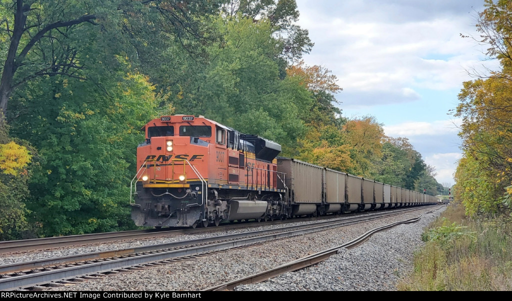 BNSF 9037